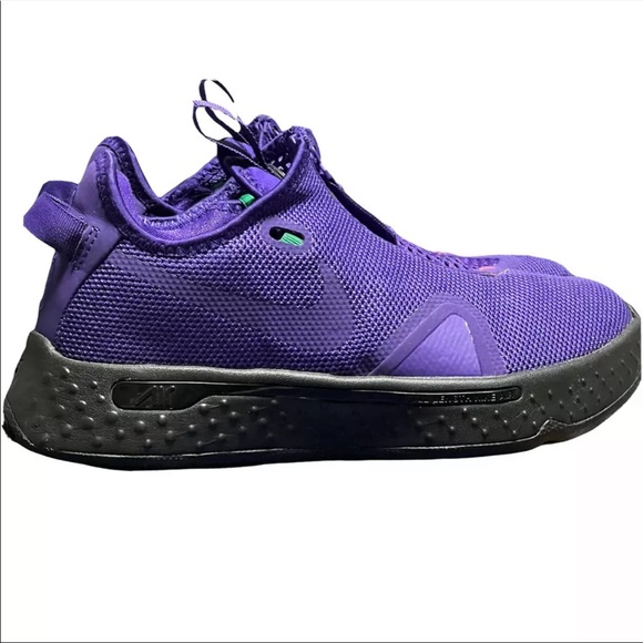 Nike Shoes - Nike Air Strobel sneakers womens Sz.6 purple & green • CQ7339-991